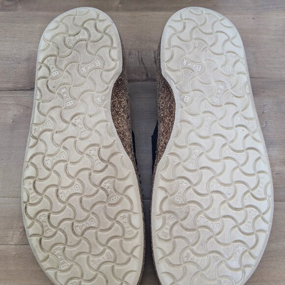 Birkenstock Callan Suede Slip-On Shoe in Navy Suede - Size 44 EU / 11-11.5 U - Picture 4 of 6